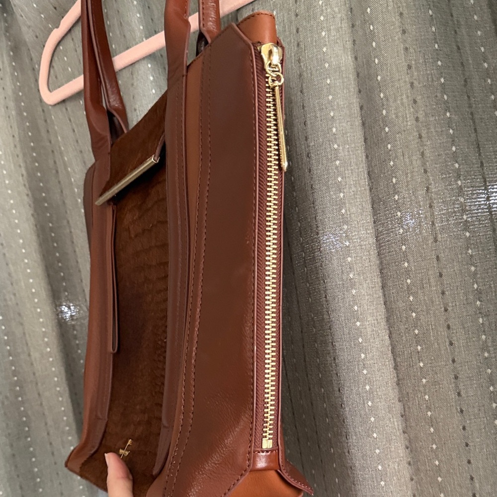 Pour La Victoire Large Tote Bag in Leather and Pony Hair brown with gold accents - Picture 6 of 15